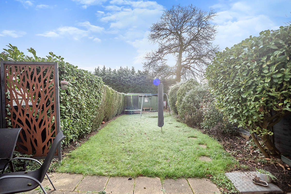 3 bed terraced house for sale in Robinwood Drive, Seal, Sevenoaks, Kent