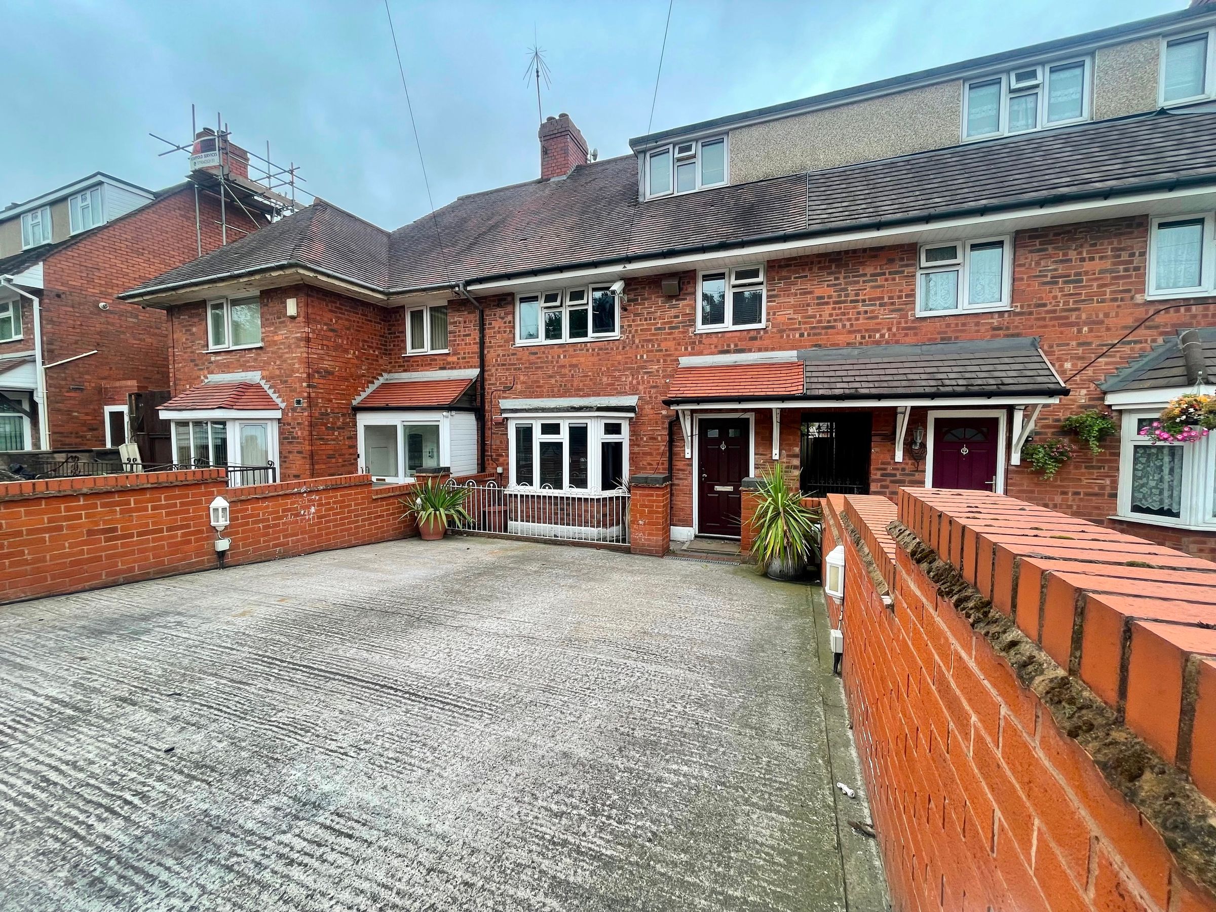 4 bed terraced house for sale in Dickens Road, Bushbury, Wolverhampton