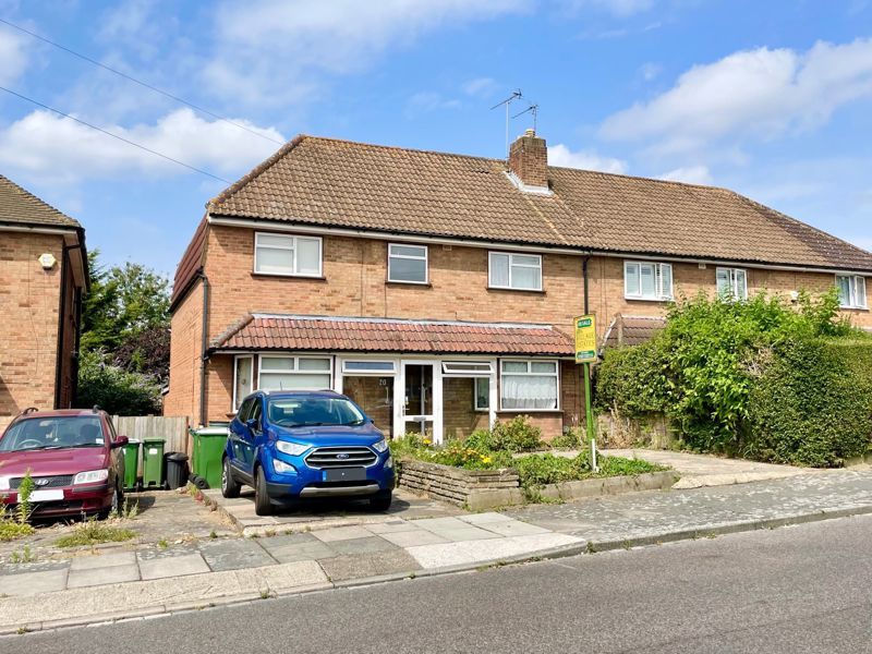 4 bed semidetached house for sale in Faygate Crescent, Bexleyheath DA6 Zoopla