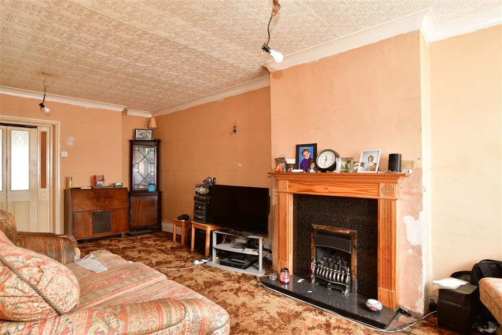 2 bed terraced house for sale in Parkside Avenue, Bexleyheath, Kent DA7