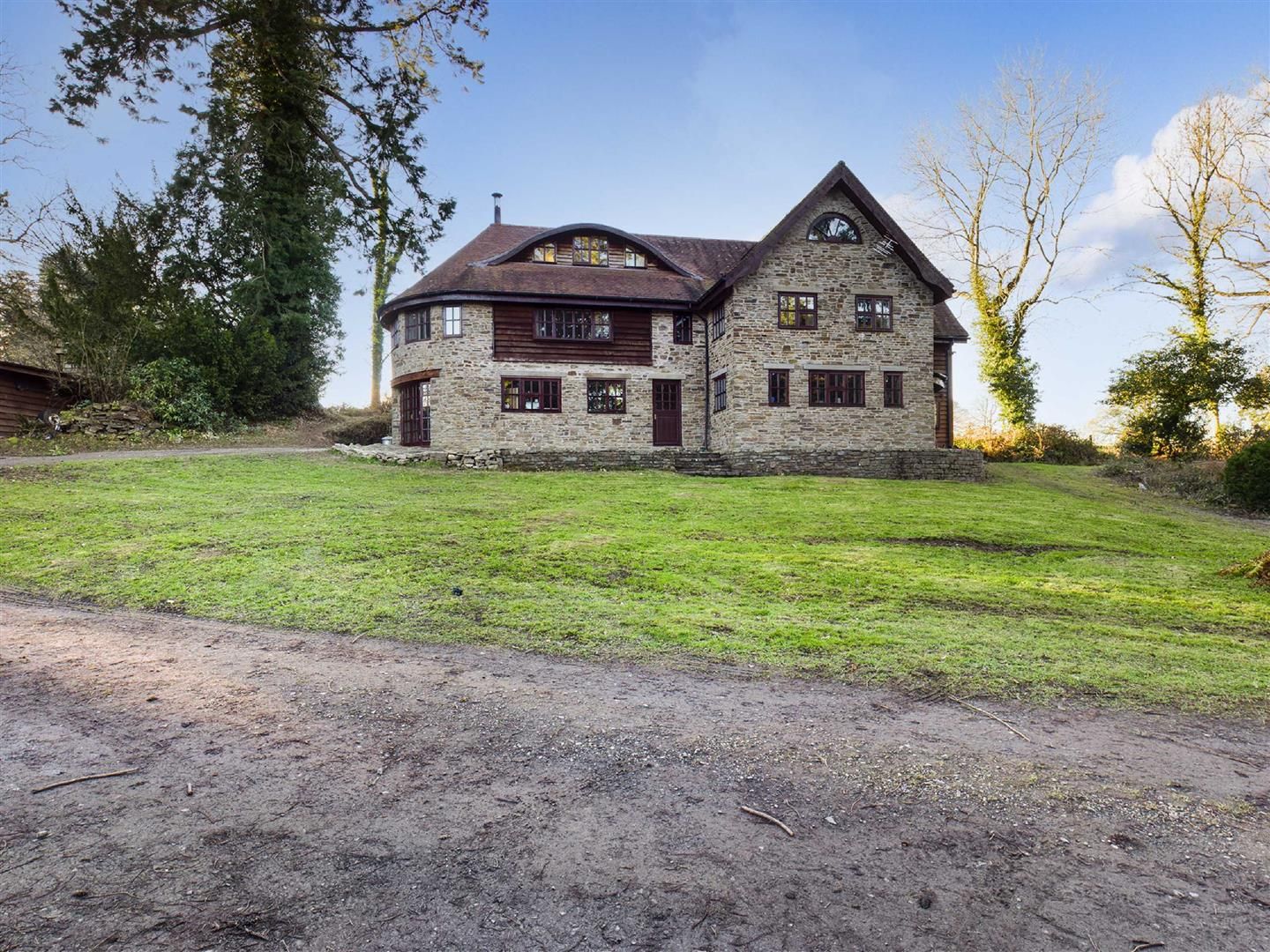 6 bed detached house for sale in Warden Road, Presteigne LD8 Zoopla