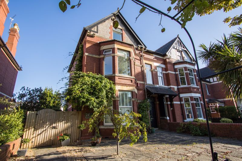 2 bed flat for sale in Stanwell Road, Penarth CF64 Zoopla