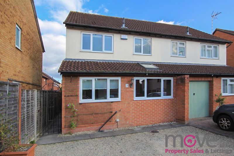 3 bed semidetached house to rent in Place, Up Hatherley