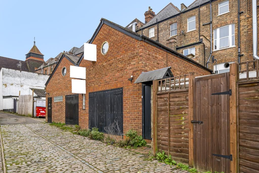 1 bed semidetached house for sale in Wembury Mews, Highgate N6 Zoopla