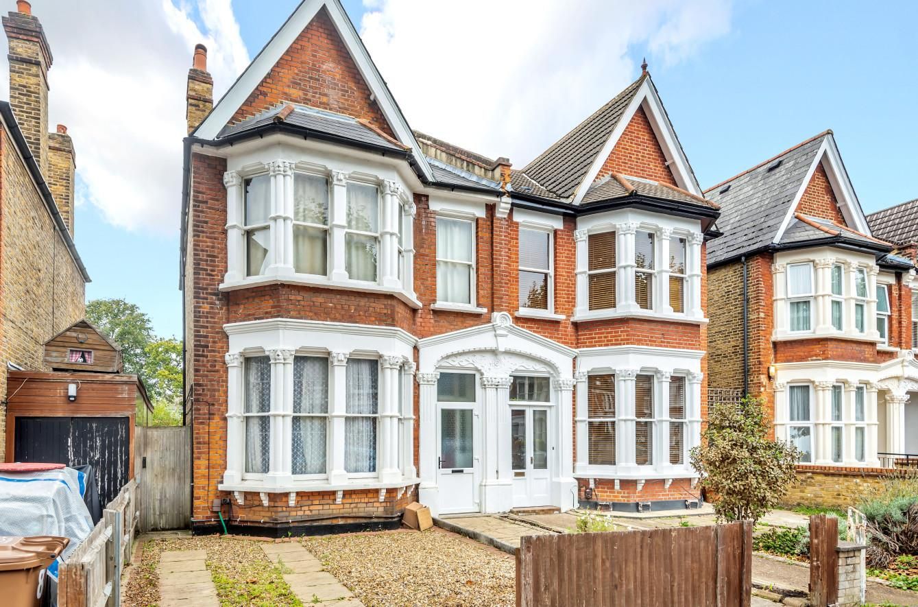 4 bed semidetached house for sale in Inchmery Road, London SE6 Zoopla