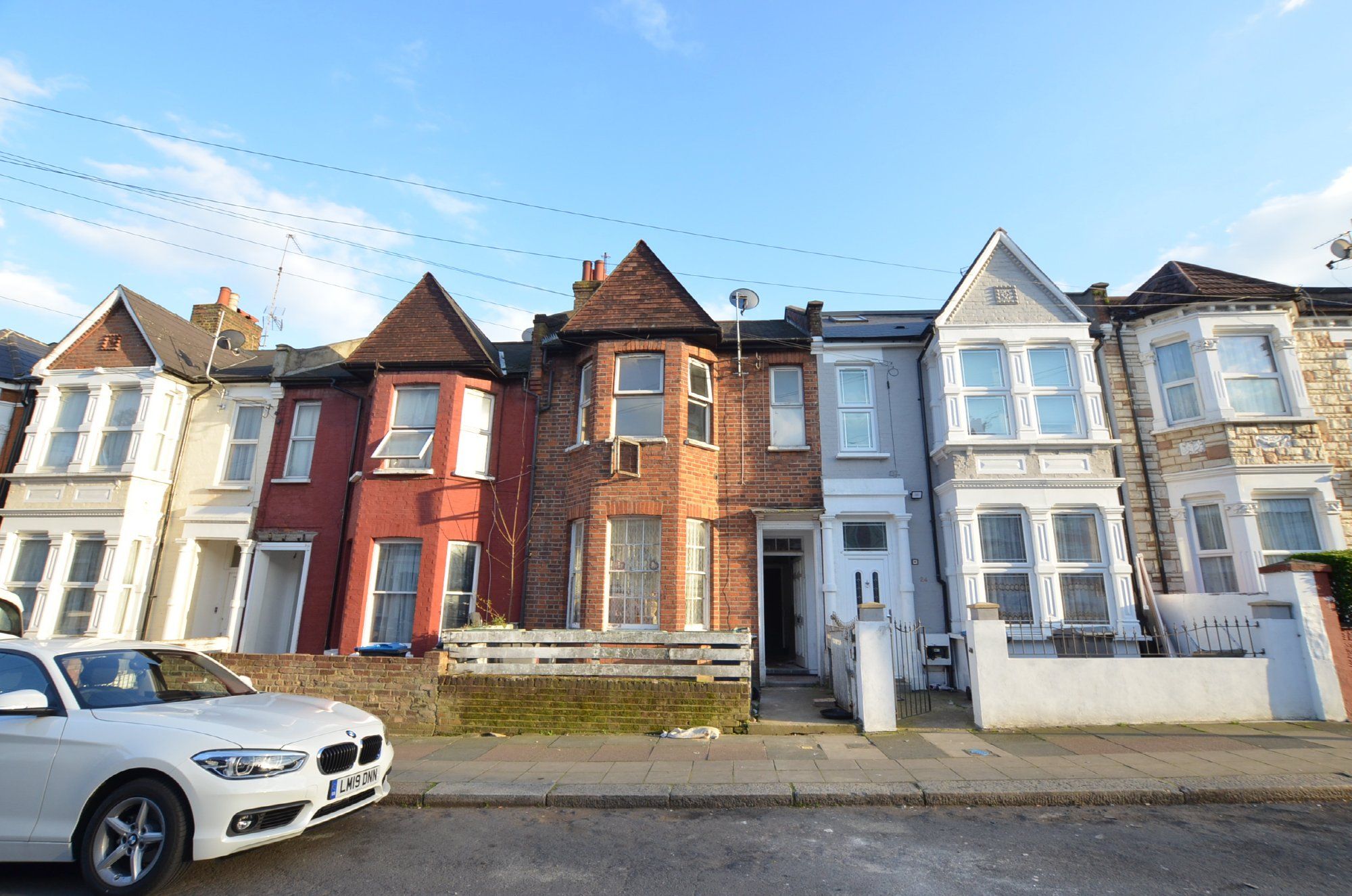 Tunley Road, Willesden, London NW10  