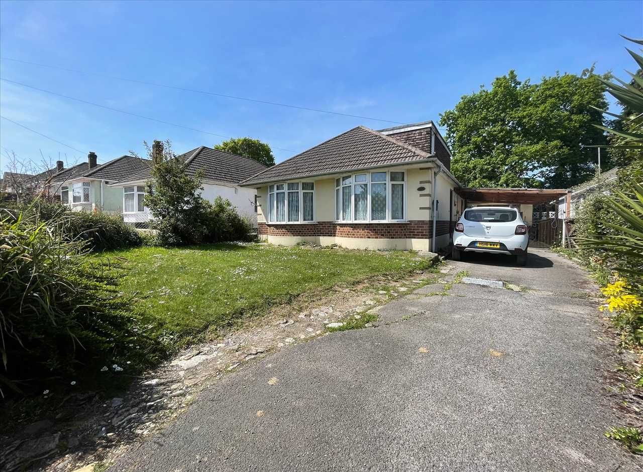 3 bed bungalow for sale in Kinson Road, Bournemouth BH10 Zoopla