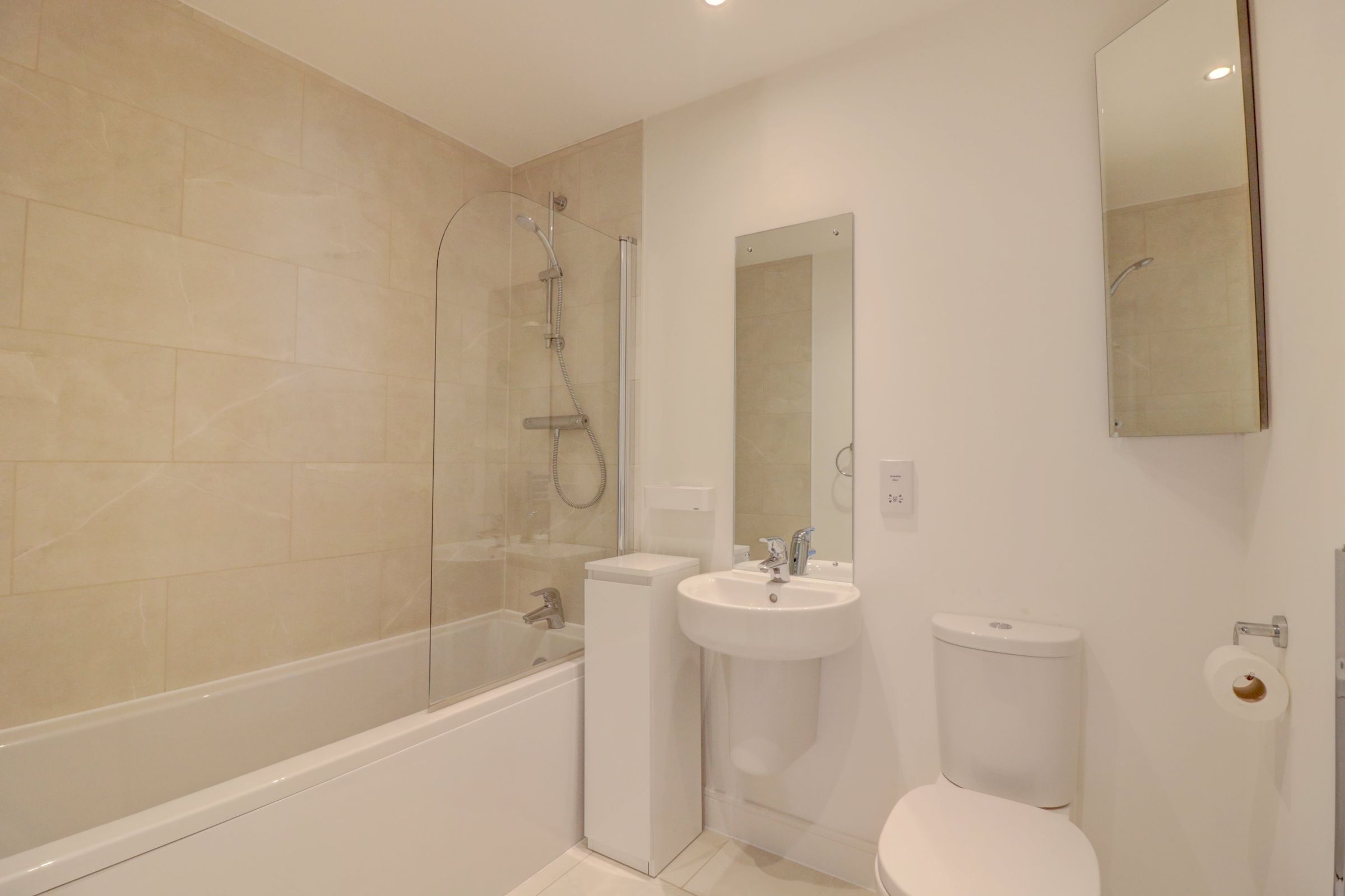 1 bed flat to rent in Sovereign Way, Tonbridge, Kent TN9 Zoopla