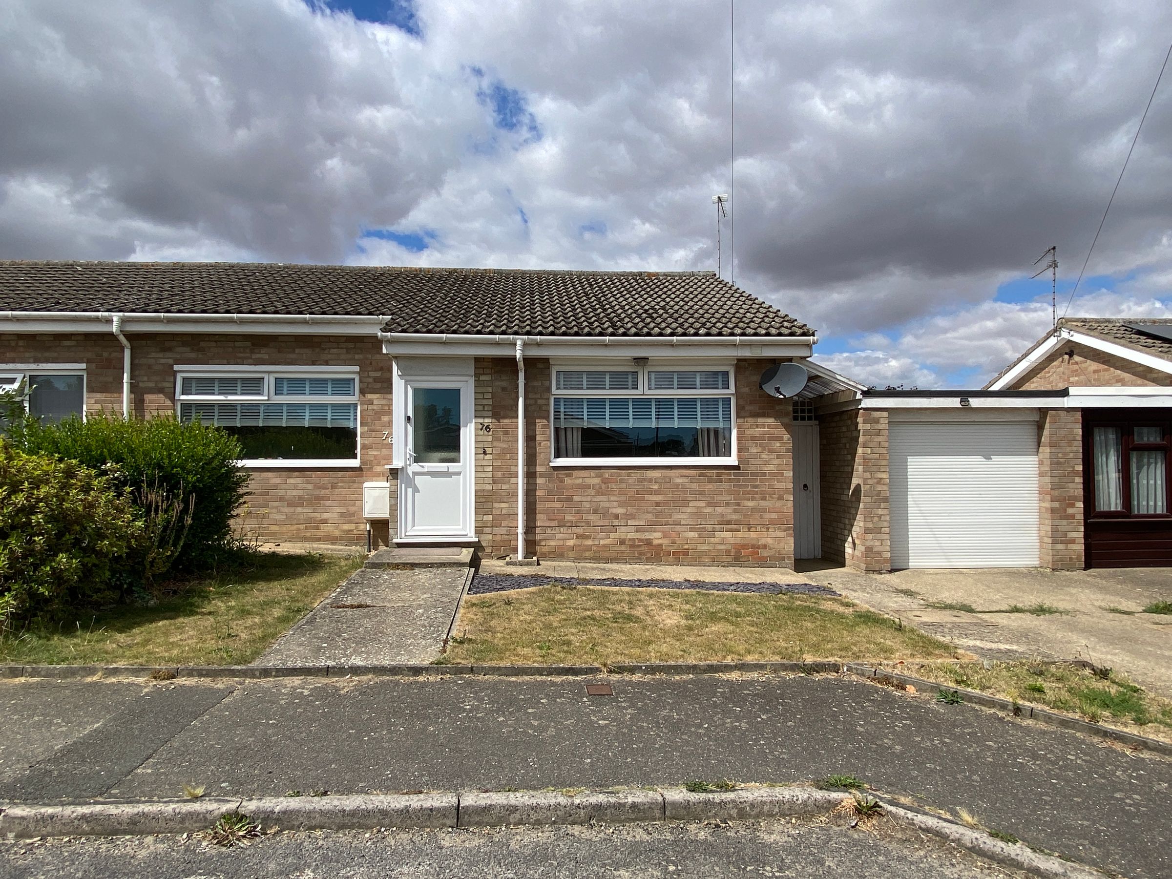2 bed semidetached bungalow for sale in Dukes Drive, Halesworth IP19