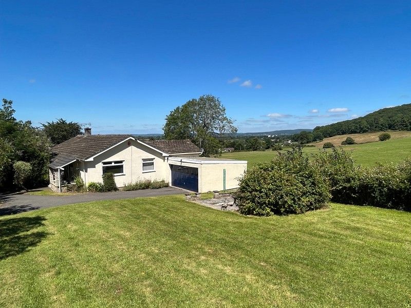 3 bed detached bungalow for sale in Dark Lane, Banwell, North Somerset