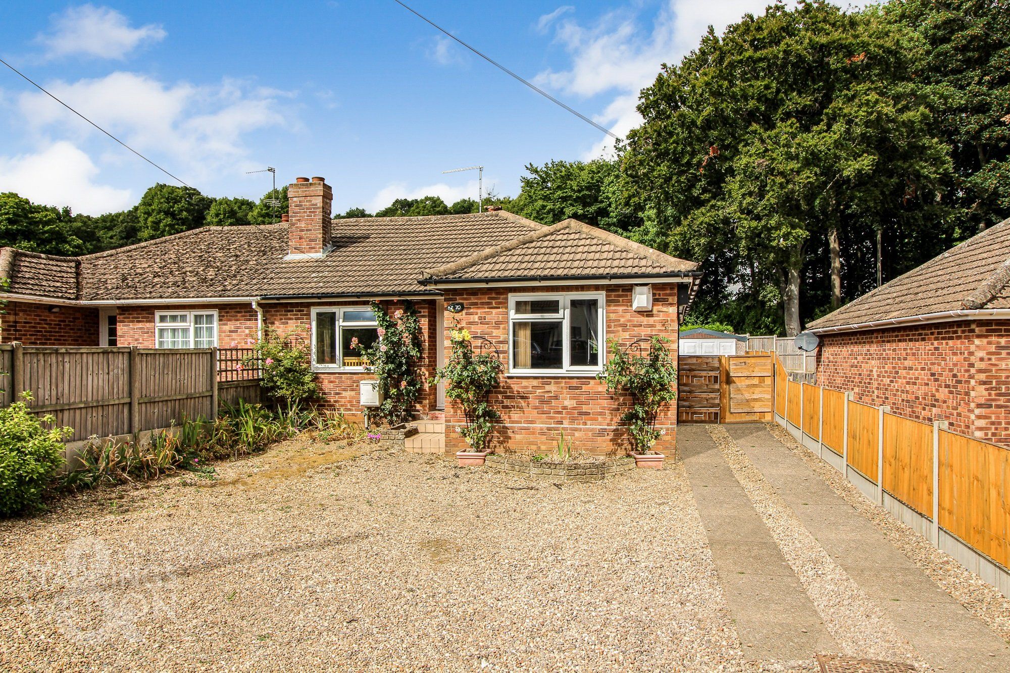 2 bed semidetached bungalow for sale in Longwater Lane, Costessey