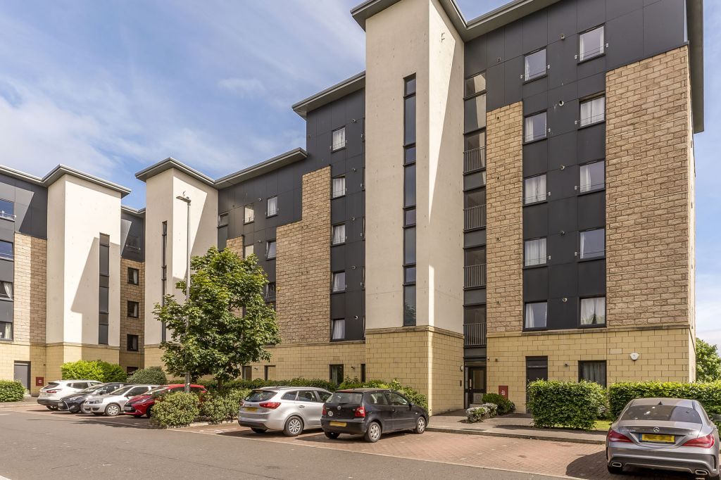 3/4 Thorntreeside, Leith, Edinburgh EH6  