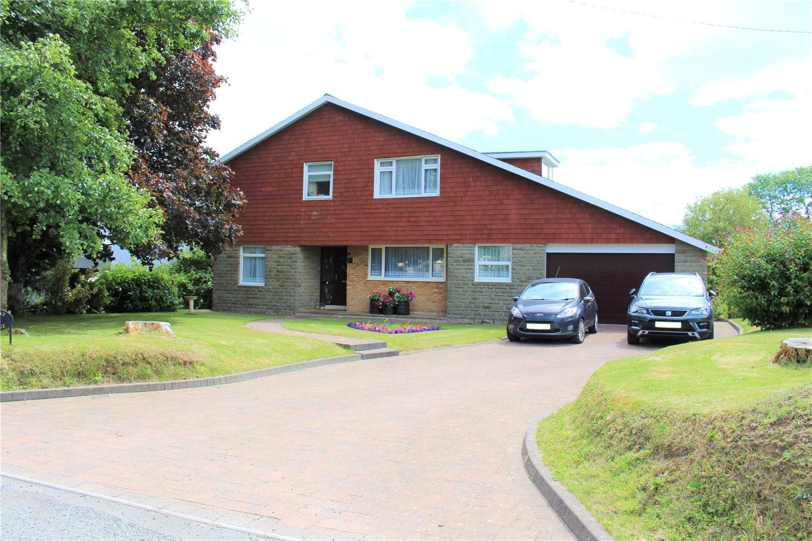 4 bed detached house for sale in Lower Lamphey Road, Pembroke