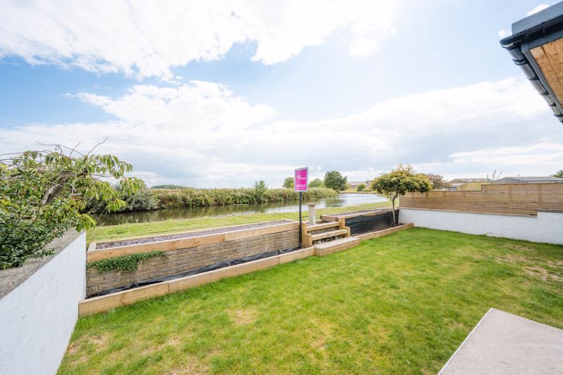 4 bed semidetached house for sale in Woods Close, Haskayne, Ormskirk