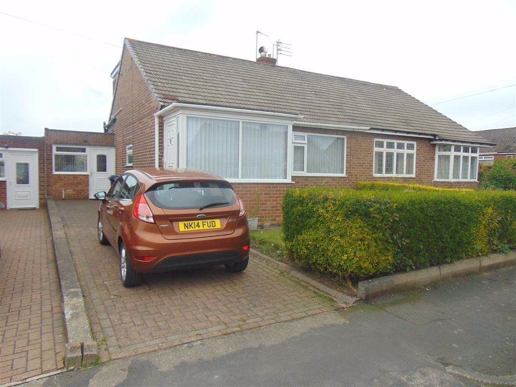 2 bed semidetached bungalow for sale in Langdon Road, Westerhope