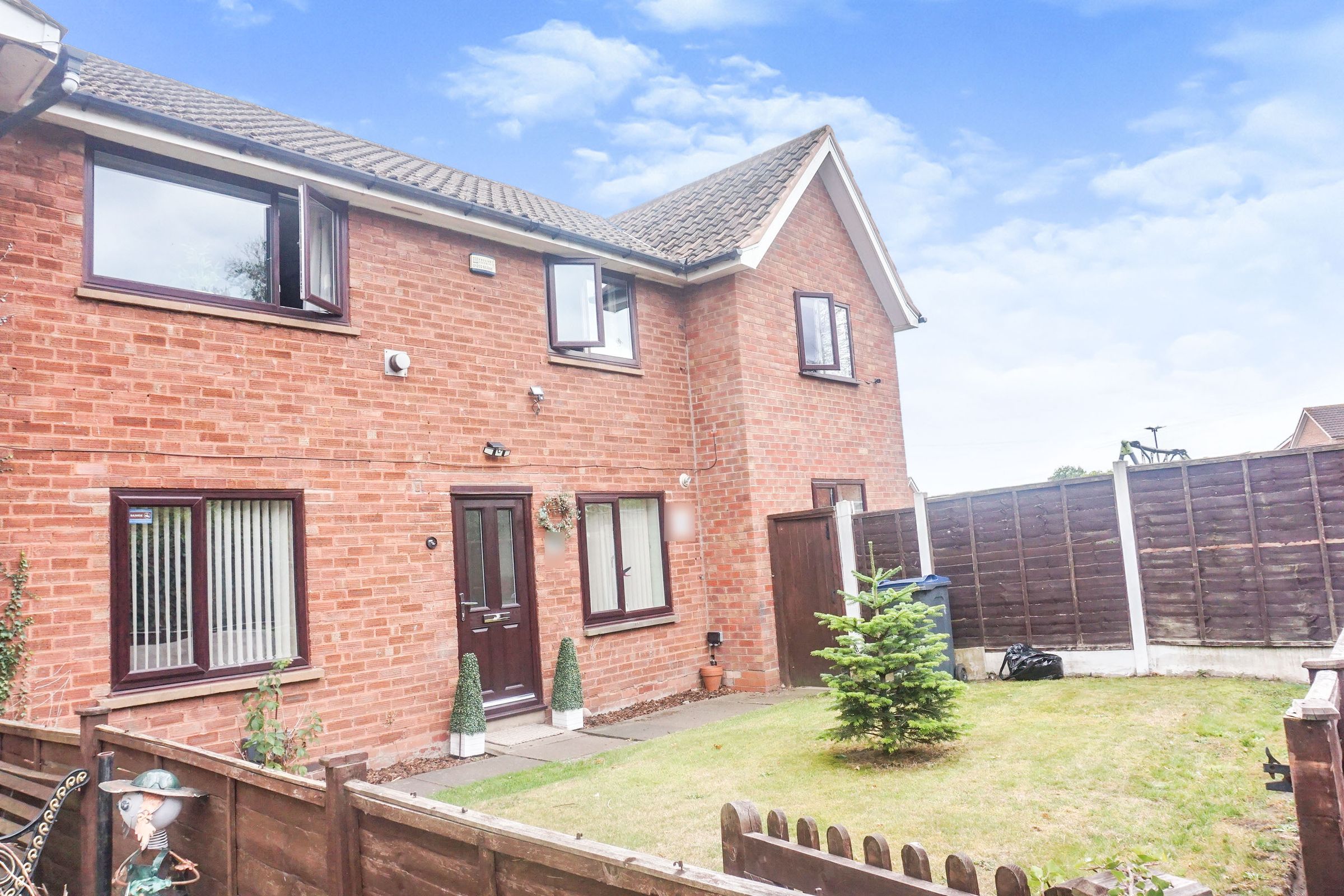 4 bed semidetached house for sale in Lindridge Road, Sutton Coldfield