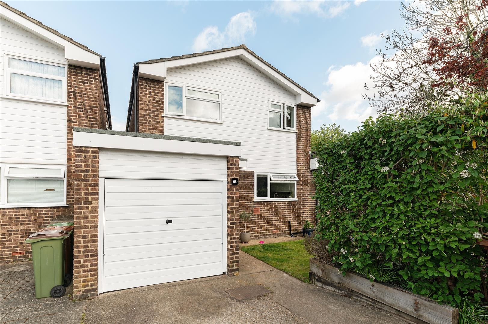 4 bed property for sale in Worcester Road, Sutton SM2 Zoopla