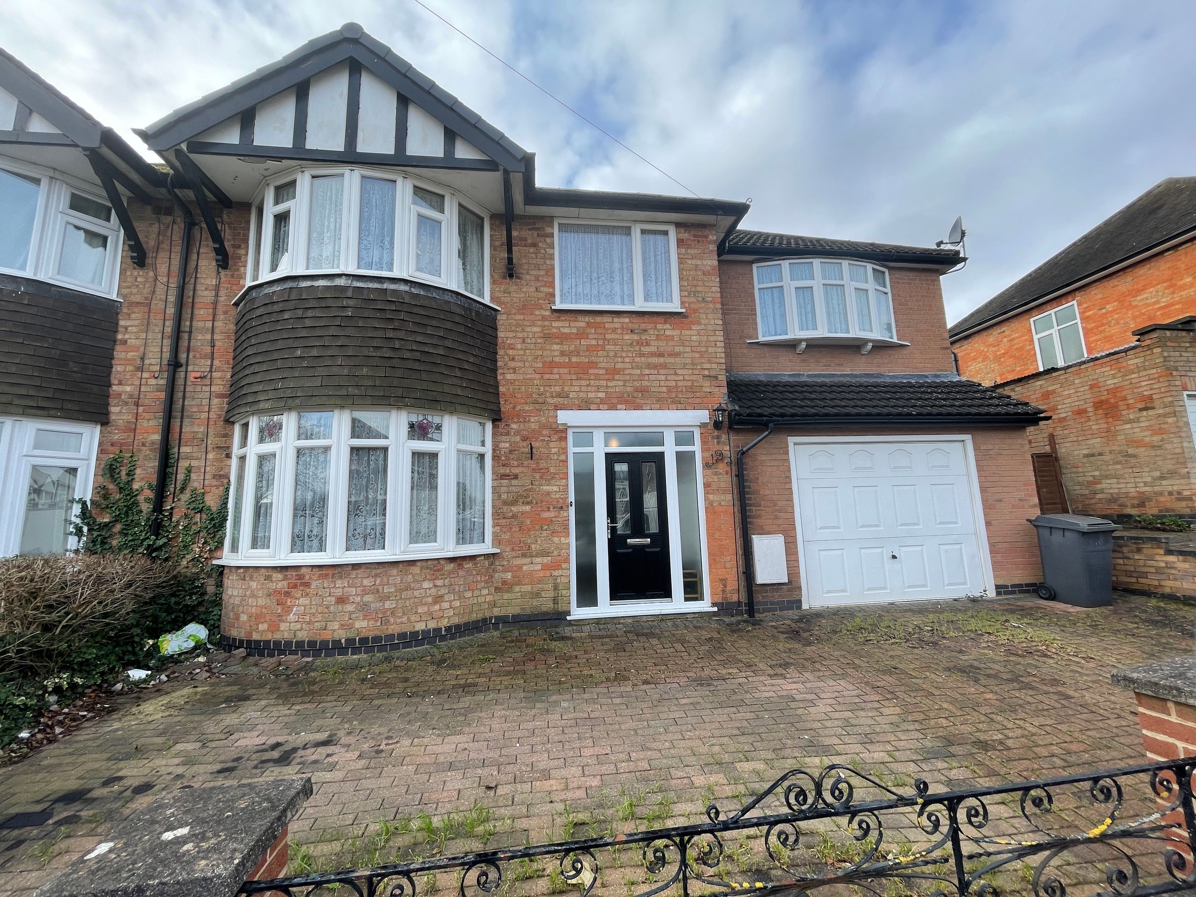 Summerlea Road, Leicester LE5  