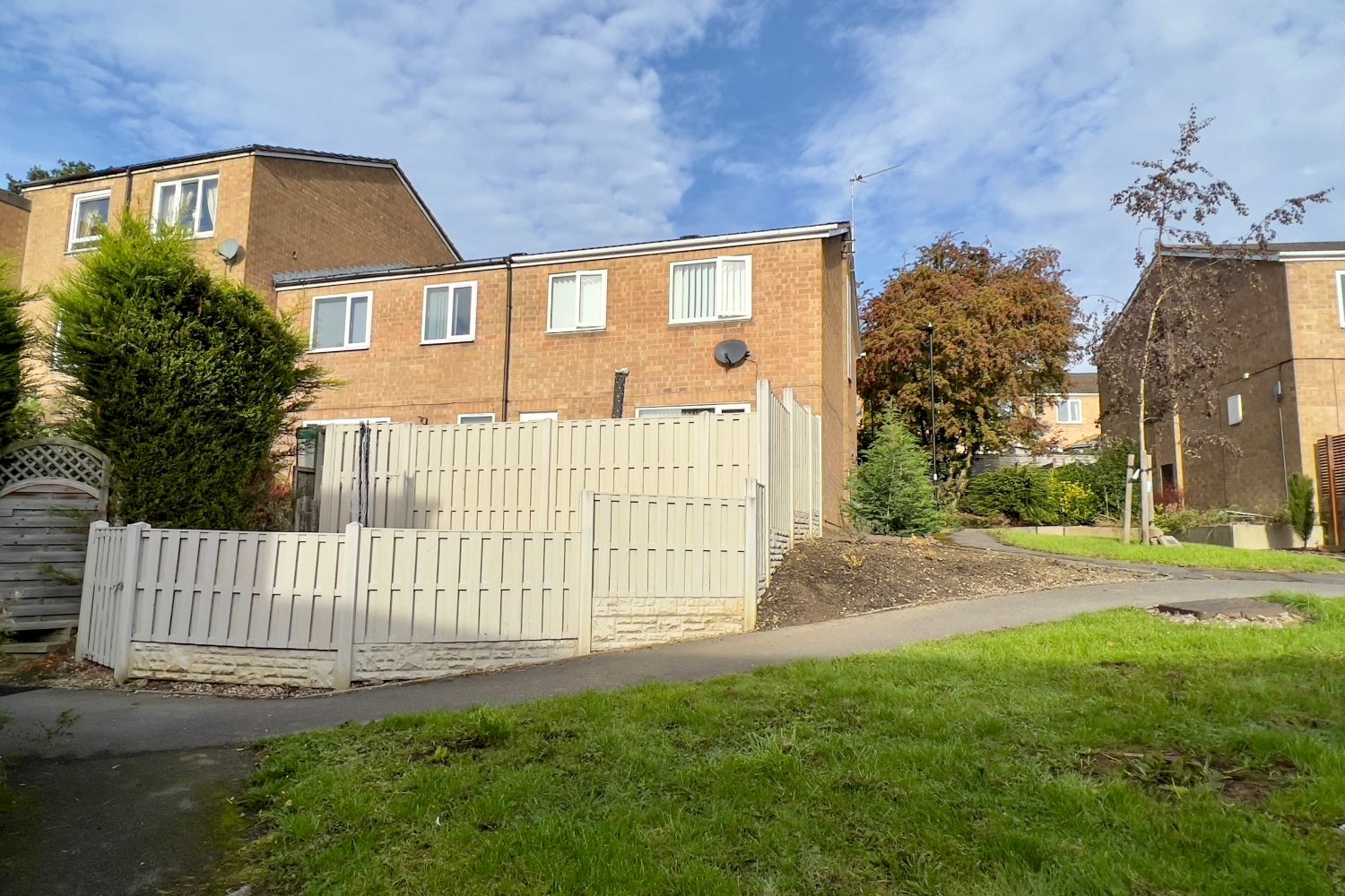 3 bed terraced house for sale in Totley Brook Road, Dore S17 Zoopla