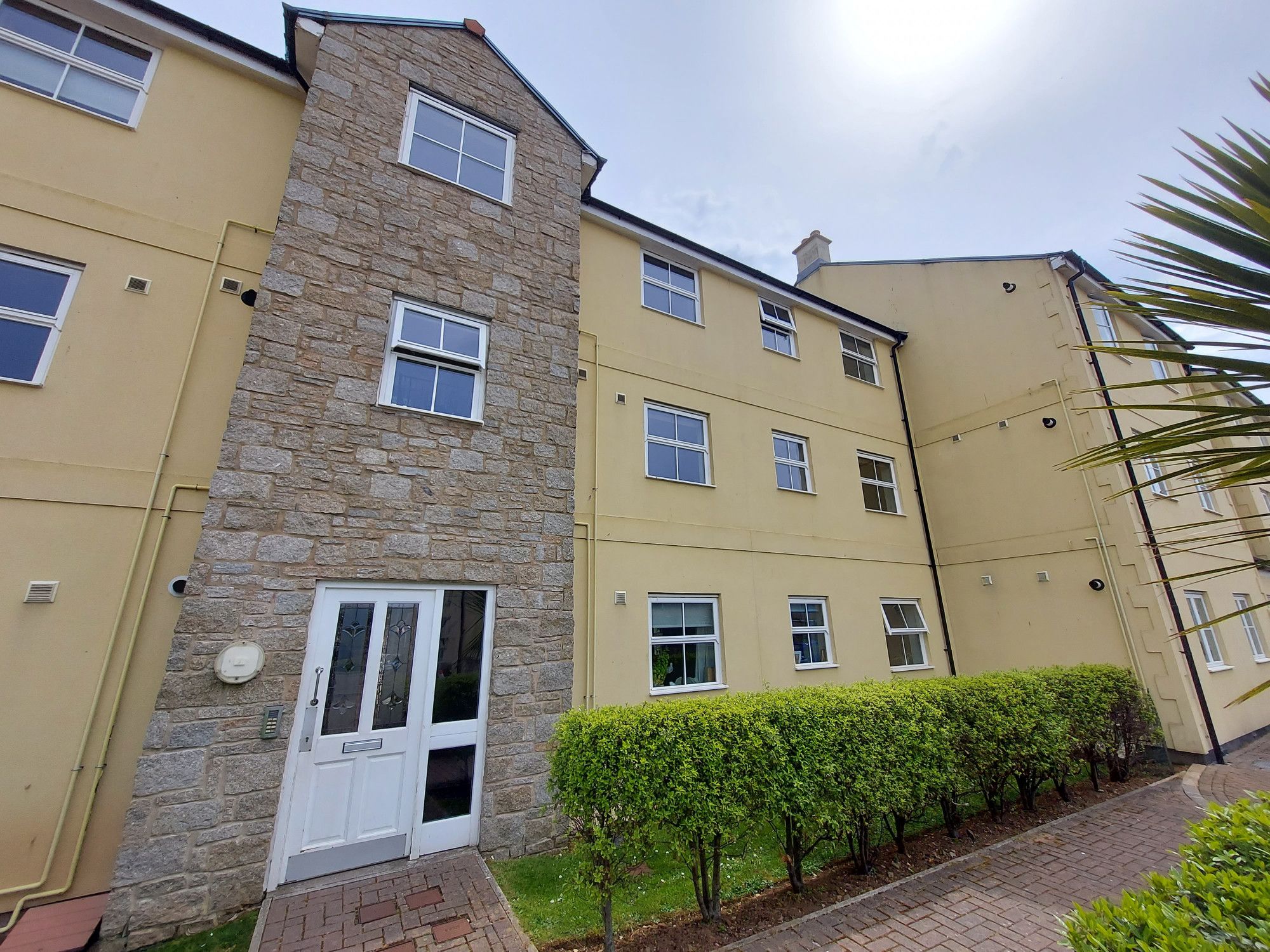 2 bed flat to rent in Madison Close, Hayle, Cornwall TR27 Zoopla
