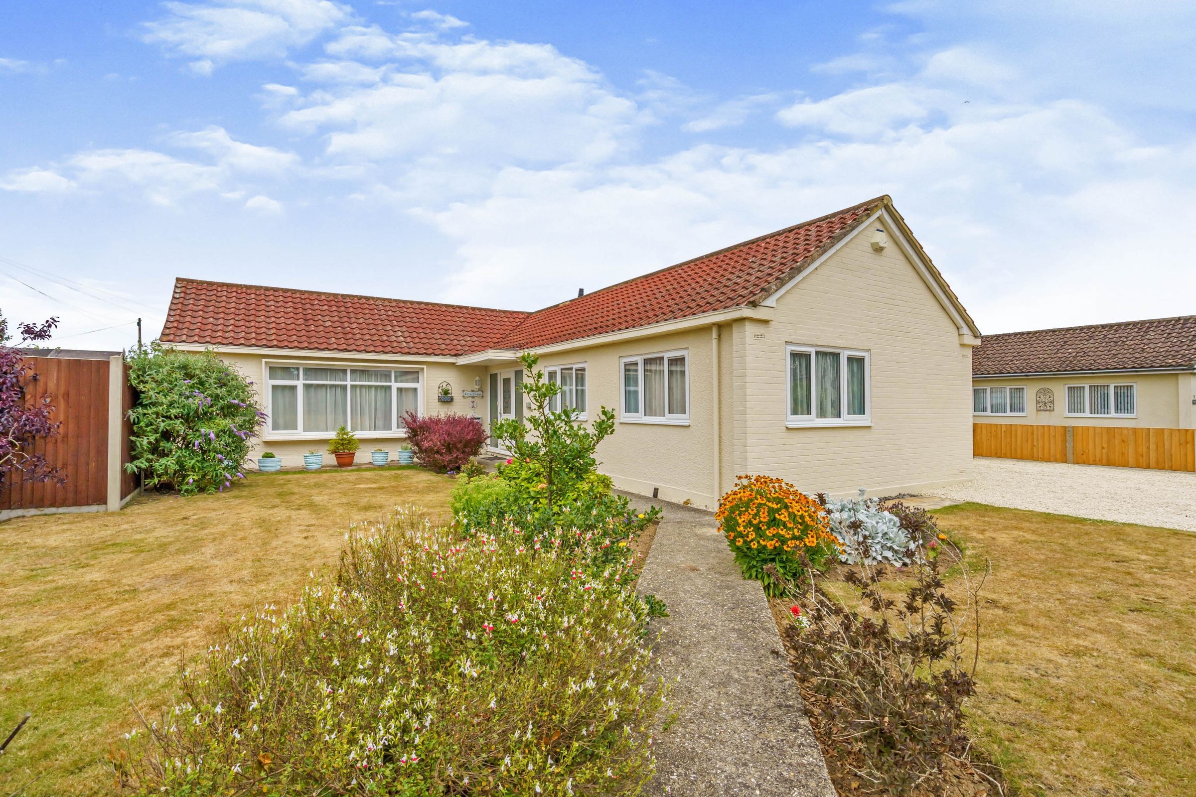 3 bed detached bungalow for sale in Whitelands, Felpham, Bognor Regis