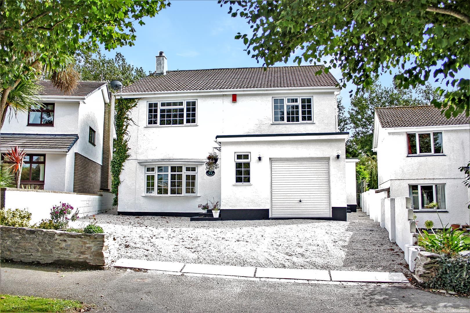 4 bed detached house for sale in Billings Drive, Tretherras, Newquay