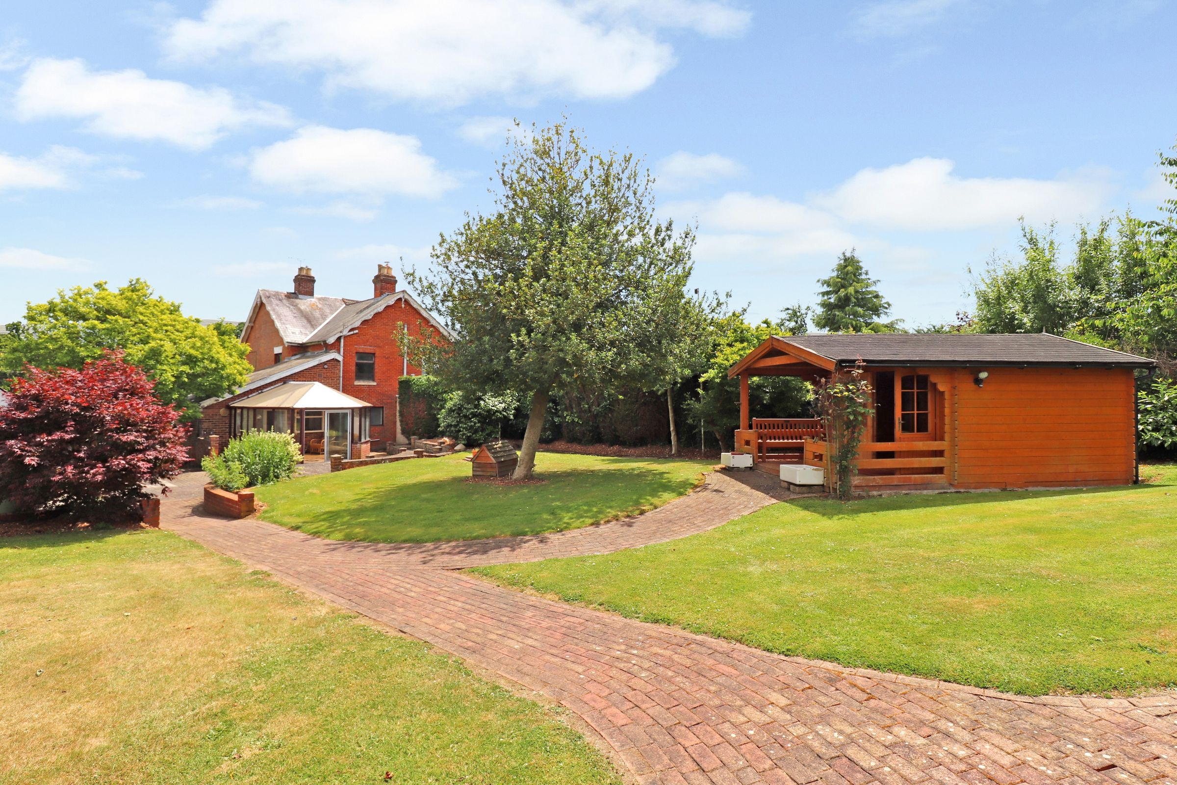 3 bed semidetached house for sale in Trampers Lane, North Boarhunt