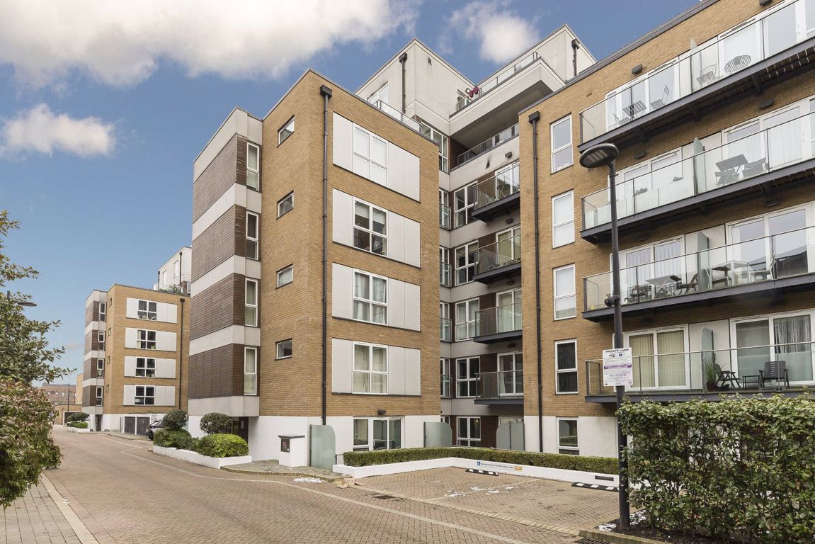 1 bed flat for sale in Bromyard Avenue, London W3 Zoopla