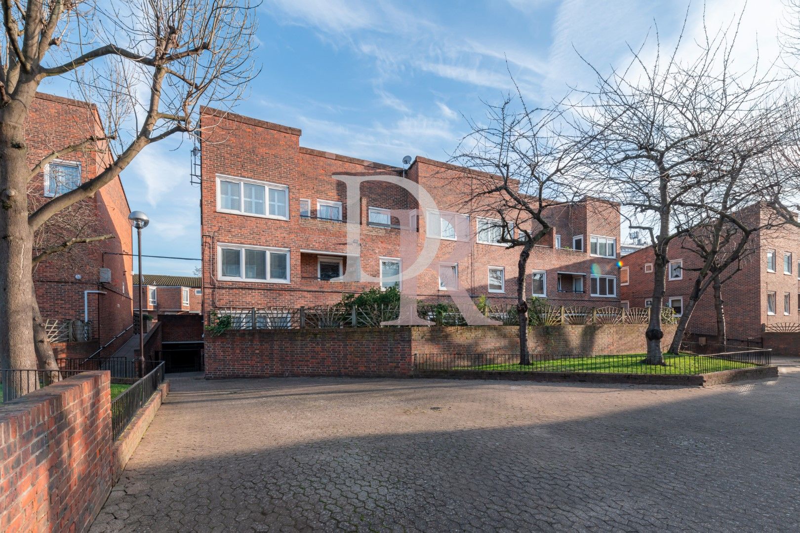 Cowdenbeath Path, Islington N1  