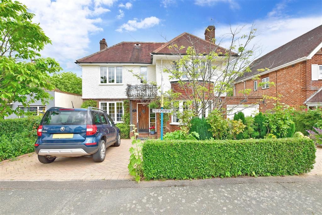 4 bed detached house for sale in Furzefield Avenue, Speldhurst
