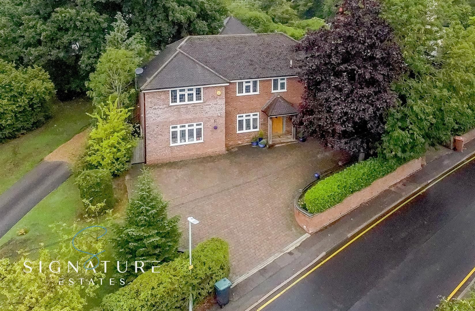 5 bed detached house for sale in Abbots Road, Abbots Langley WD5 Zoopla