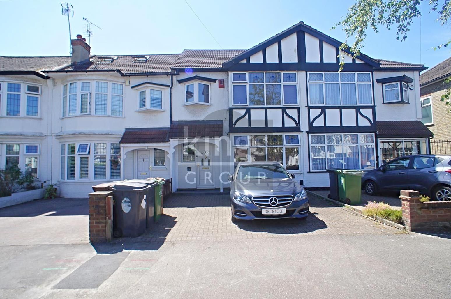 3 bed terraced house for sale in Normanshire Drive, London E4 Zoopla