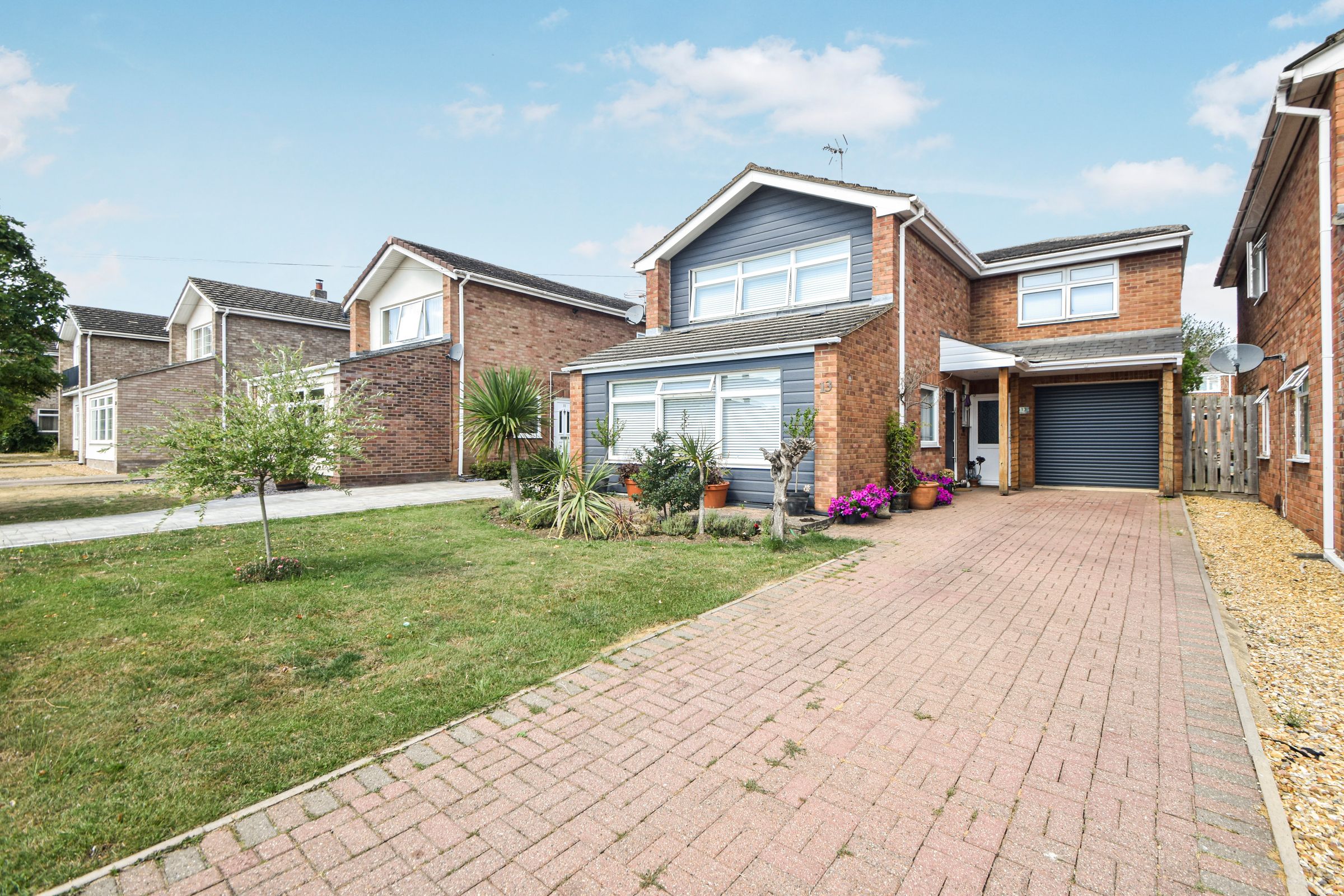 4 bed detached house for sale in Wheatfields, St. Ives, Huntingdon PE27