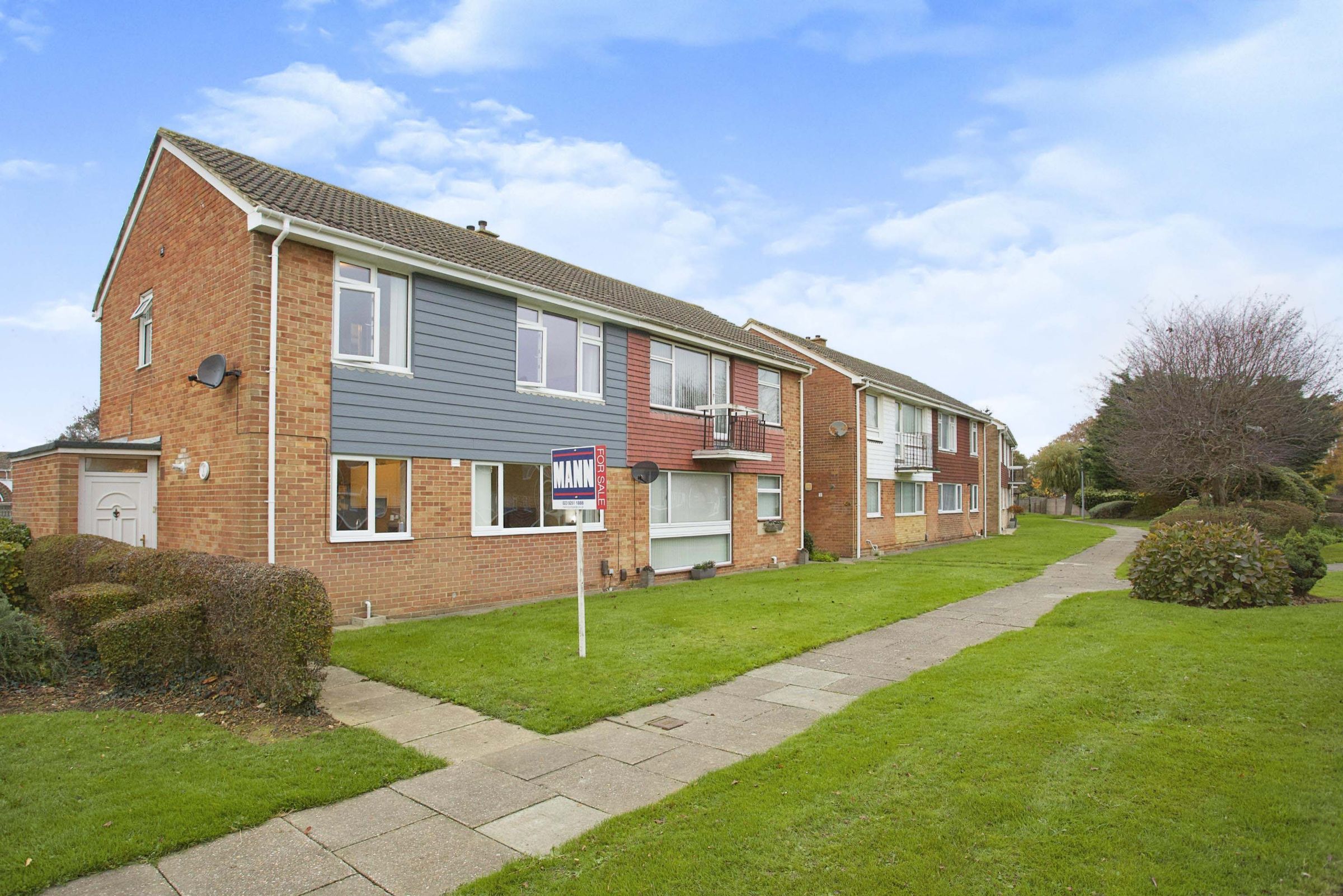 3 bed semidetached house for sale in Teal Walk, Peel Common, Gosport