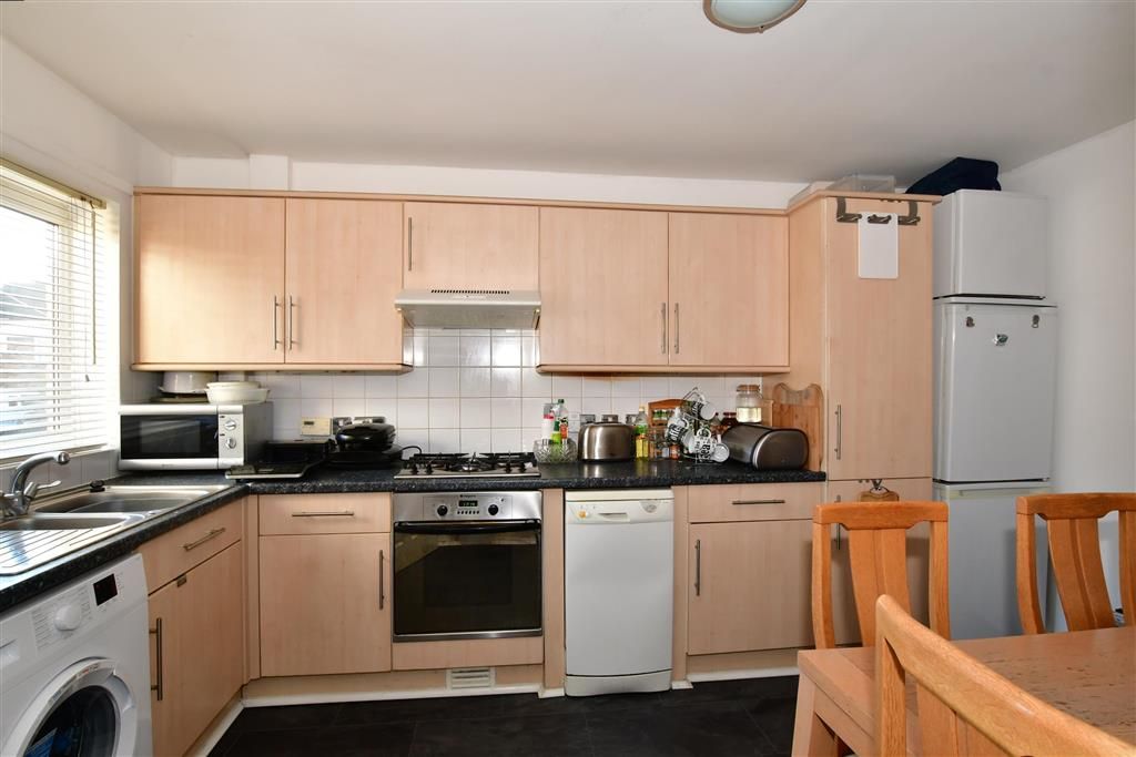 2 bed semidetached house for sale in Lodge Hill Lane, Chattenden