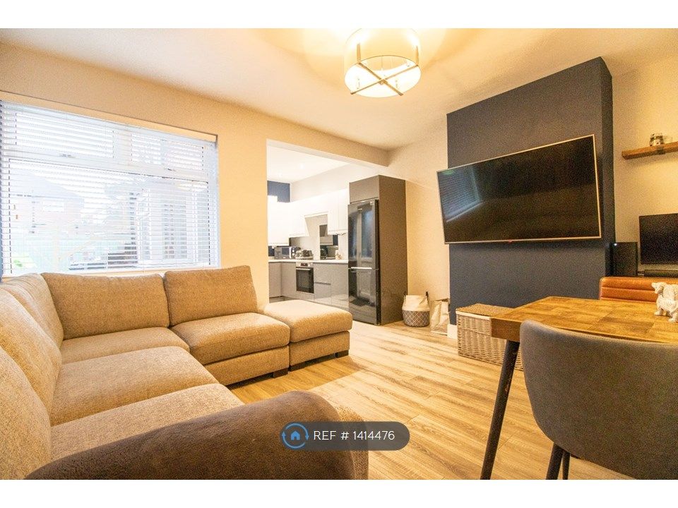 2 bed flat to rent in Forest Hall, Newcastle Upon Tyne NE12 Zoopla