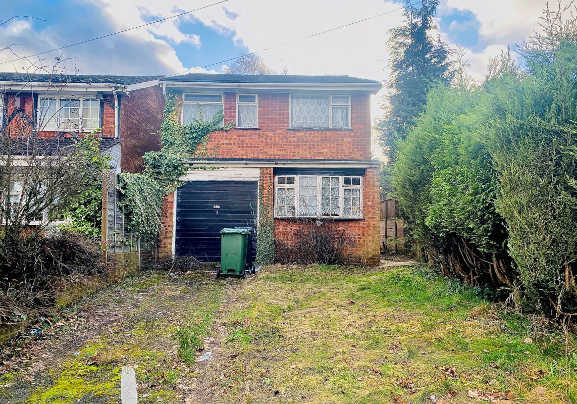 3 bed detached house for sale in 286 Harden Road, Walsall, West