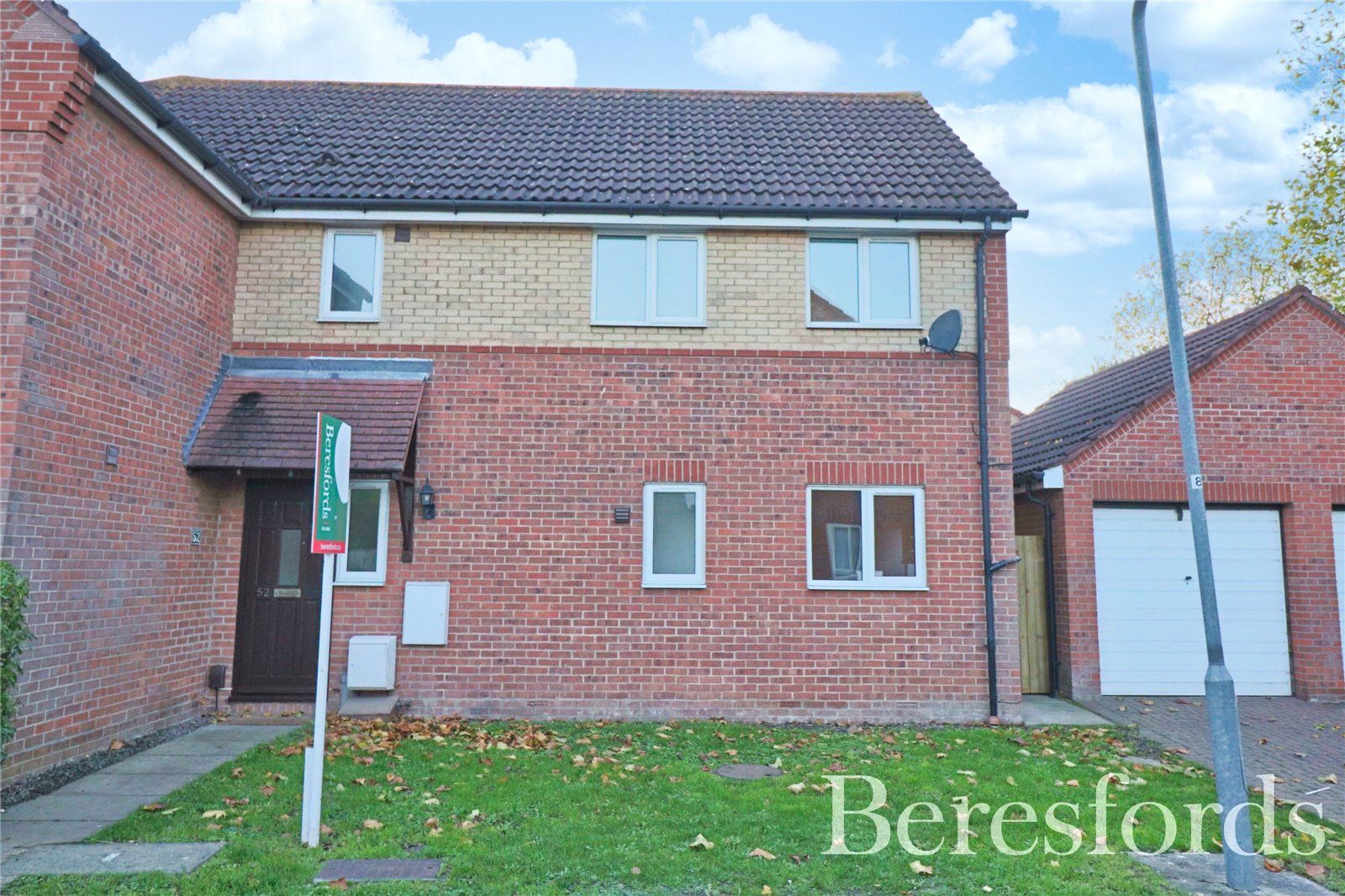 3 bed semidetached house for sale in Cathedral Drive, Laindon SS15