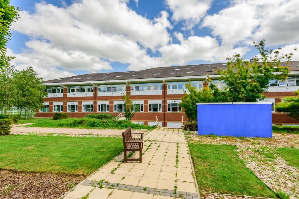 2 Bed Flat To Rent In Lime Tree Way Basingstoke RG24 Zoopla 2-bed-flat-to-rent-in-lime-tree-way-basingstoke-rg24-zoopla