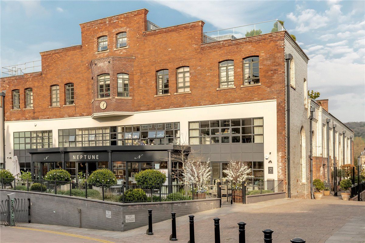 Beehive Yard, Bath BA1  