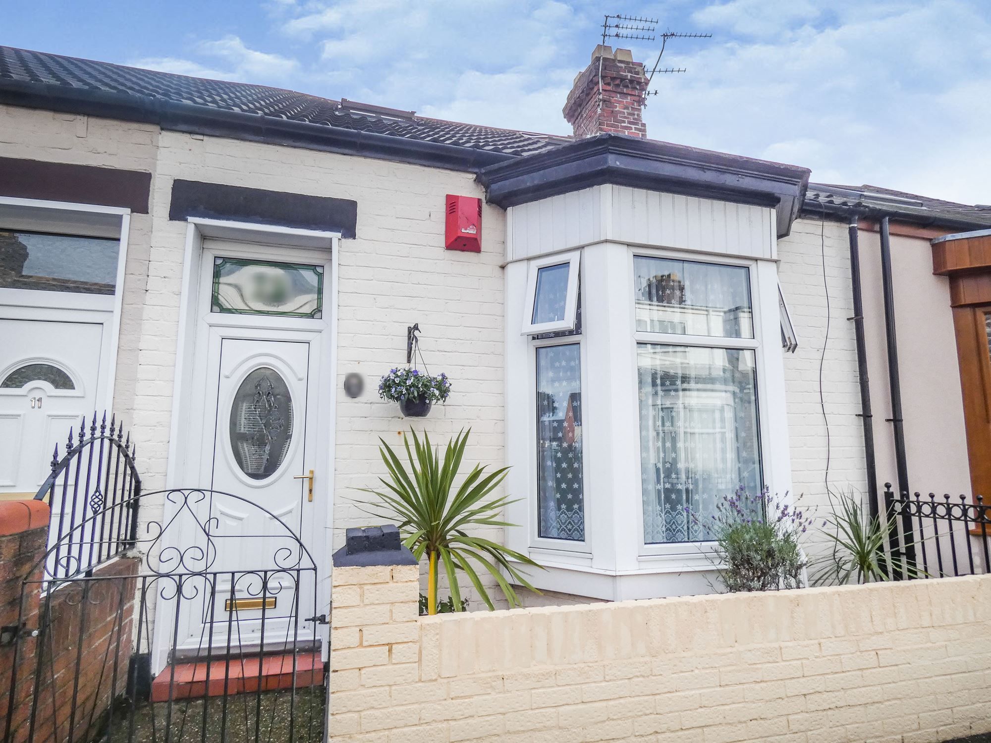 2 bed cottage for sale in Guildford Street, Sunderland SR2 Zoopla