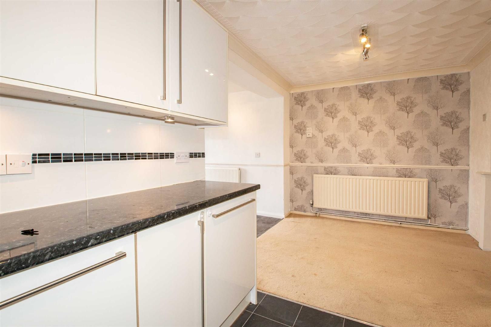 3 bed semidetached house for sale in Tyrill, Stantonbury, Milton