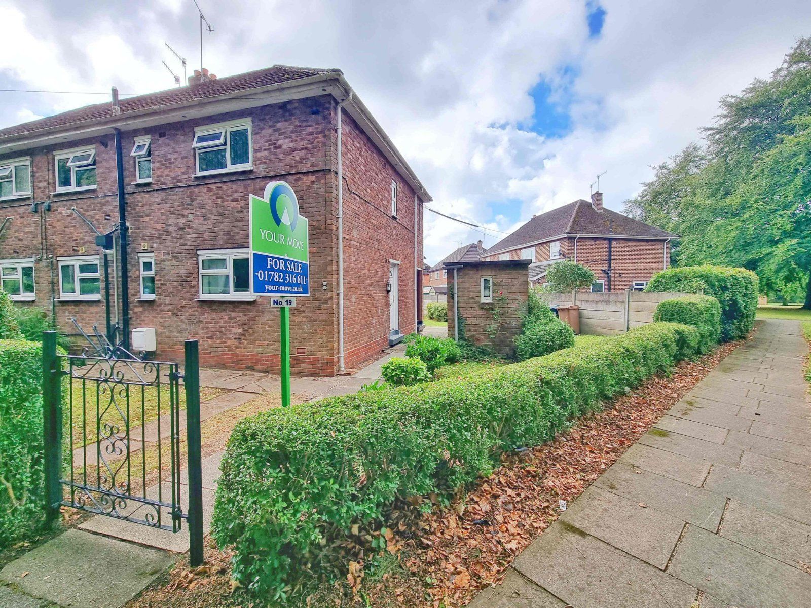 2 bed flat for sale in Selby Walk, StokeOnTrent, Staffordshire ST3 Zoopla