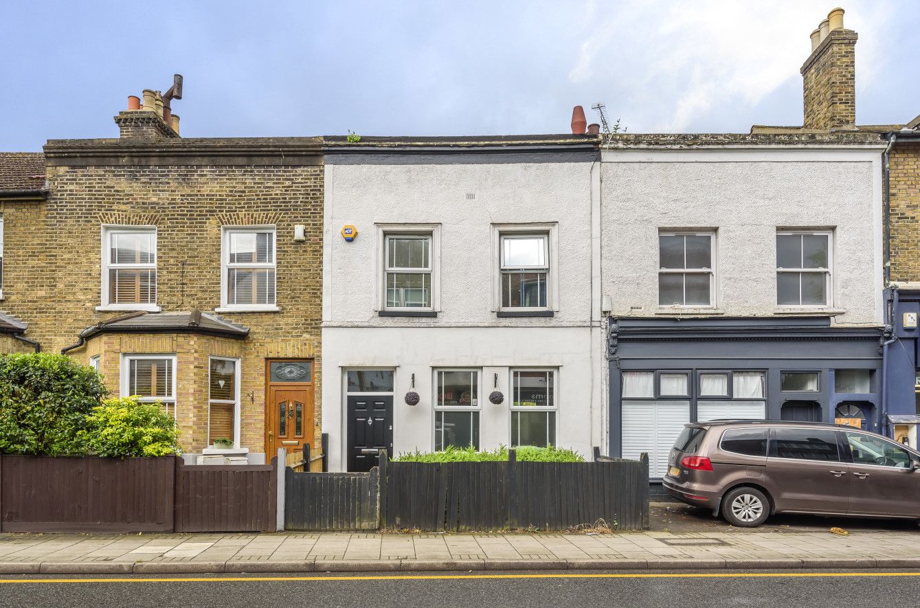 3 bed terraced house for sale in Mottingham Road, London SE9 Zoopla