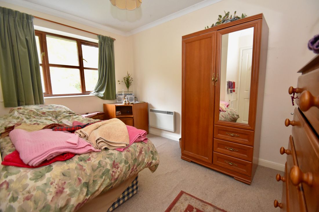 2 bed terraced house for sale in Bradley Road, Nuffield, HenleyOn