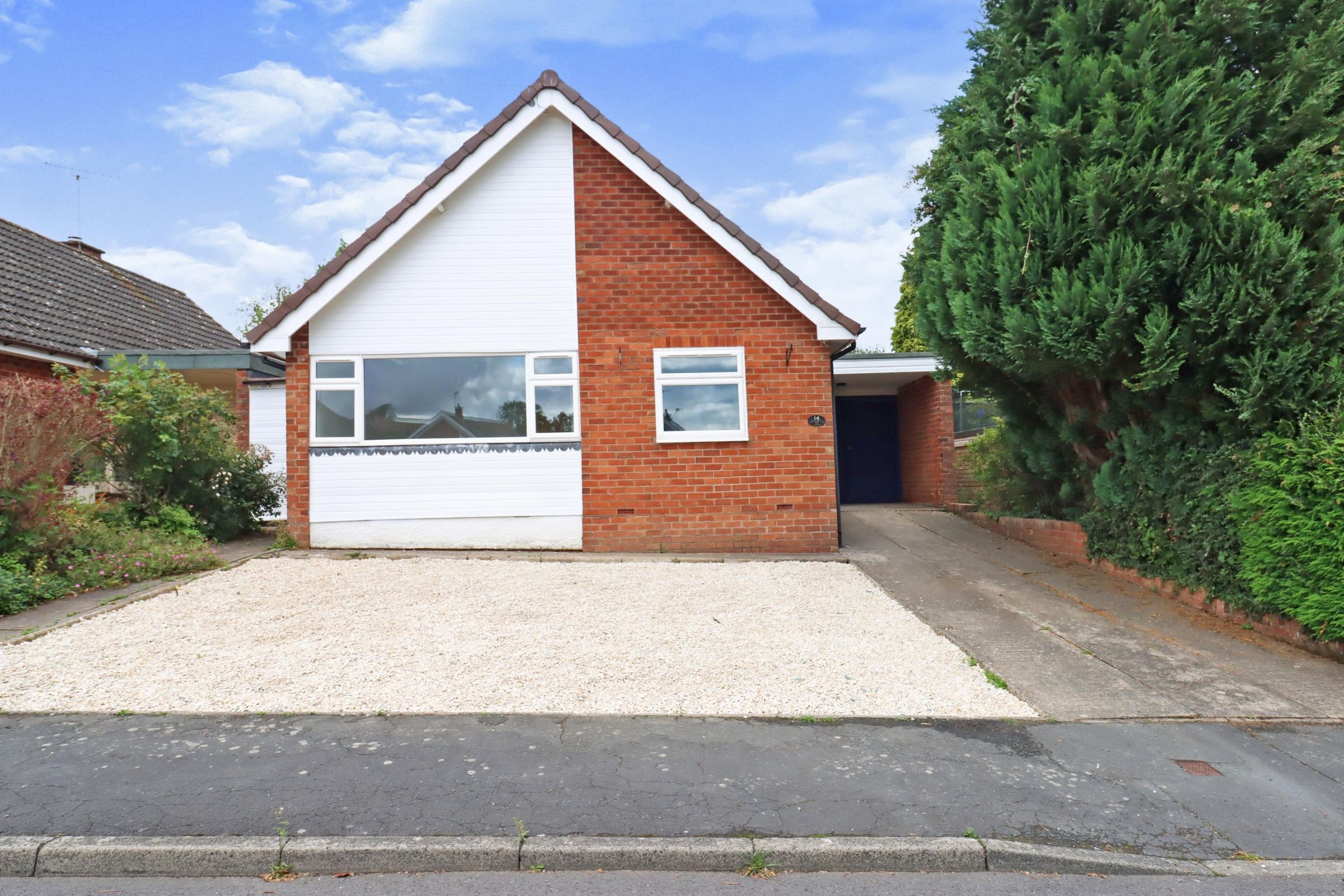 3 bed detached house for sale in Oakfield Park, Much Wenlock TF13 Zoopla