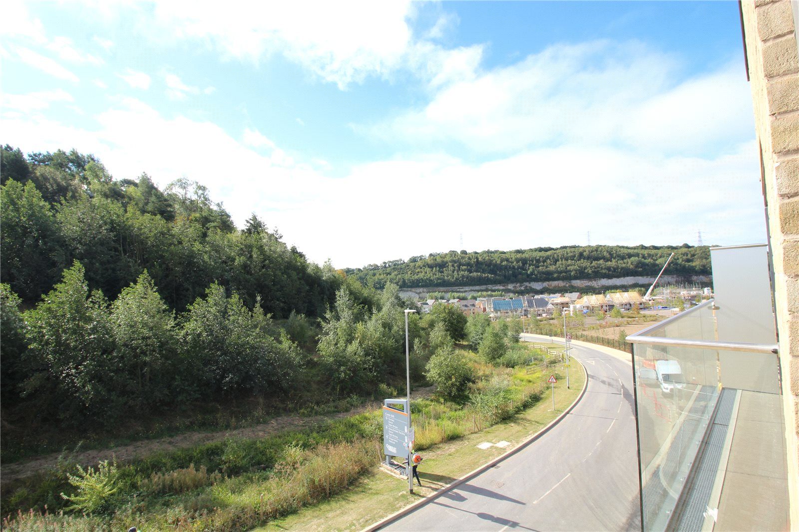 2 bed flat to rent in Heron Court, Castle Hill Drive, Castle Hill