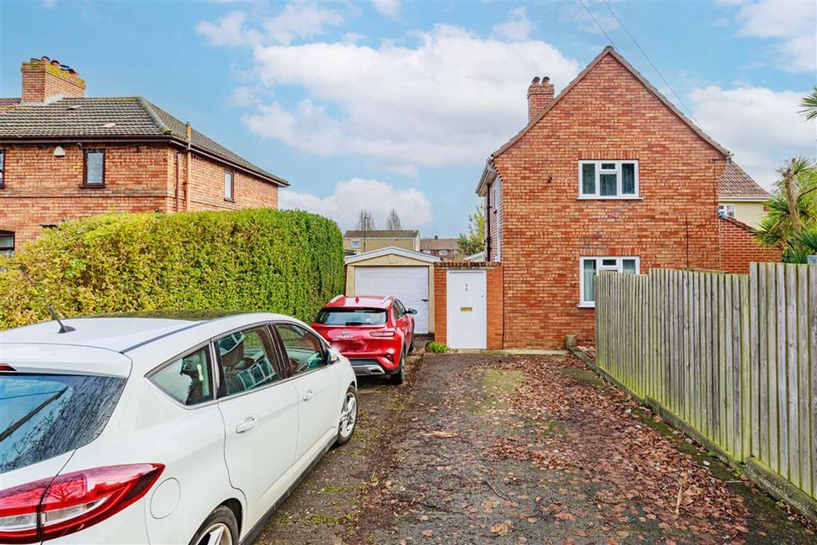 1 bed flat for sale in Charlton Road, Brentry, Bristol BS10 Zoopla