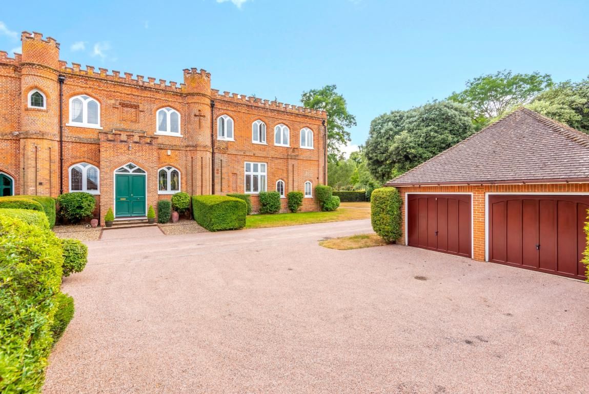 3 bed property for sale in Farley Hill, Reading RG7 Zoopla