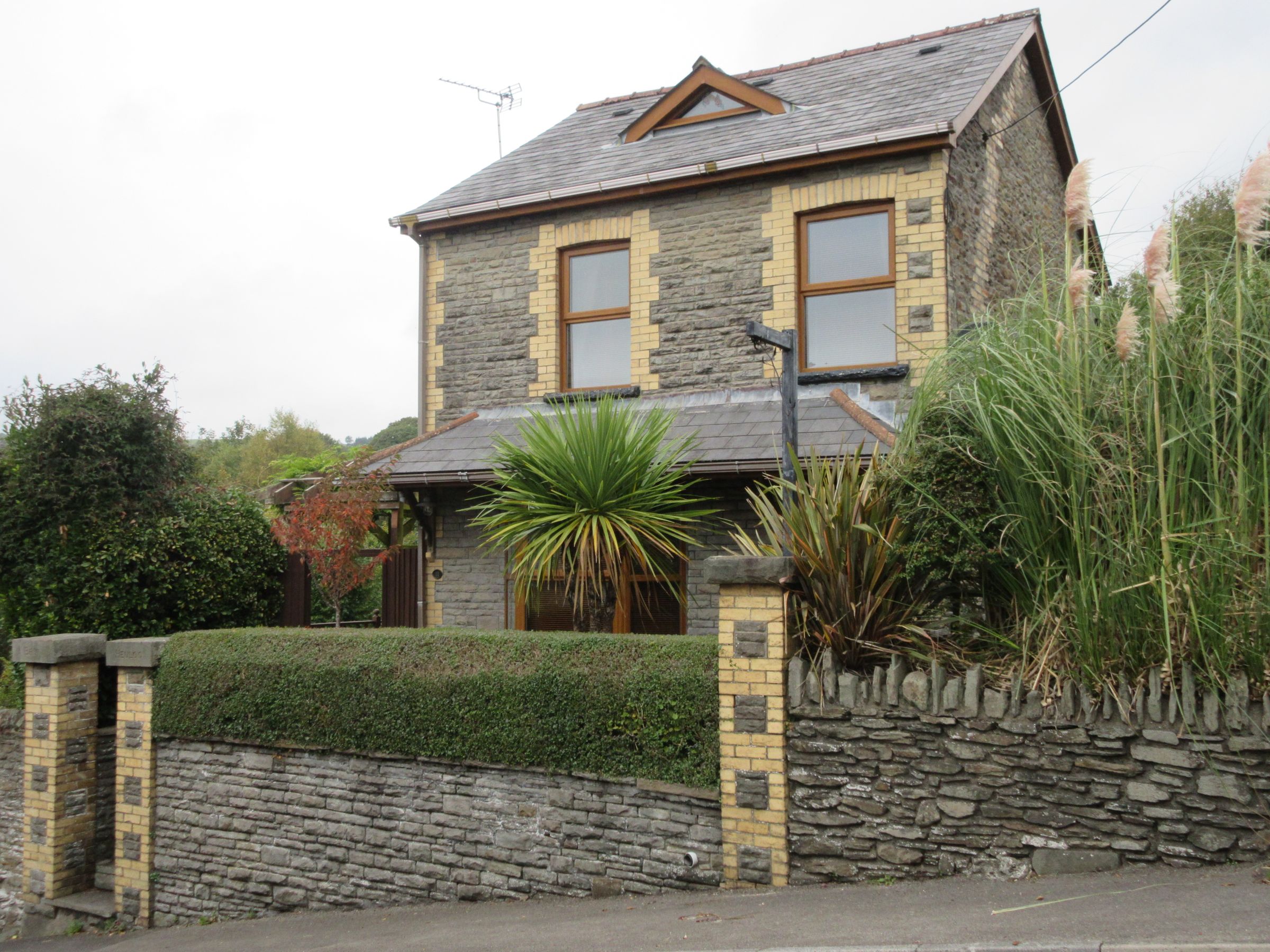 4 bed detached house for sale in Bedwellty Road, Aberbargoed CF81 Zoopla